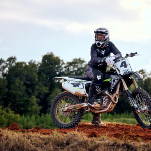 Triumph Launches New 450cc Motocross  With Ricky Carmichael