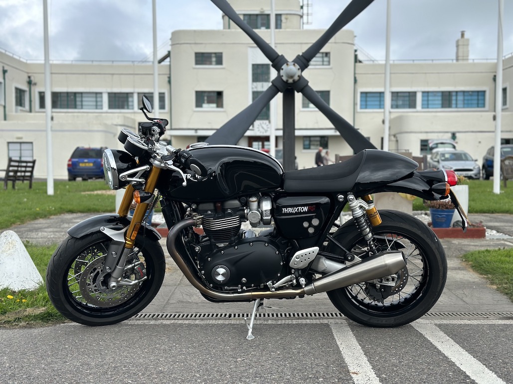 Triumph Thruxton Rs Review