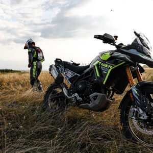 Walker Charges To Second At Red Bull Romaniacs In Triumph Adventure Debut