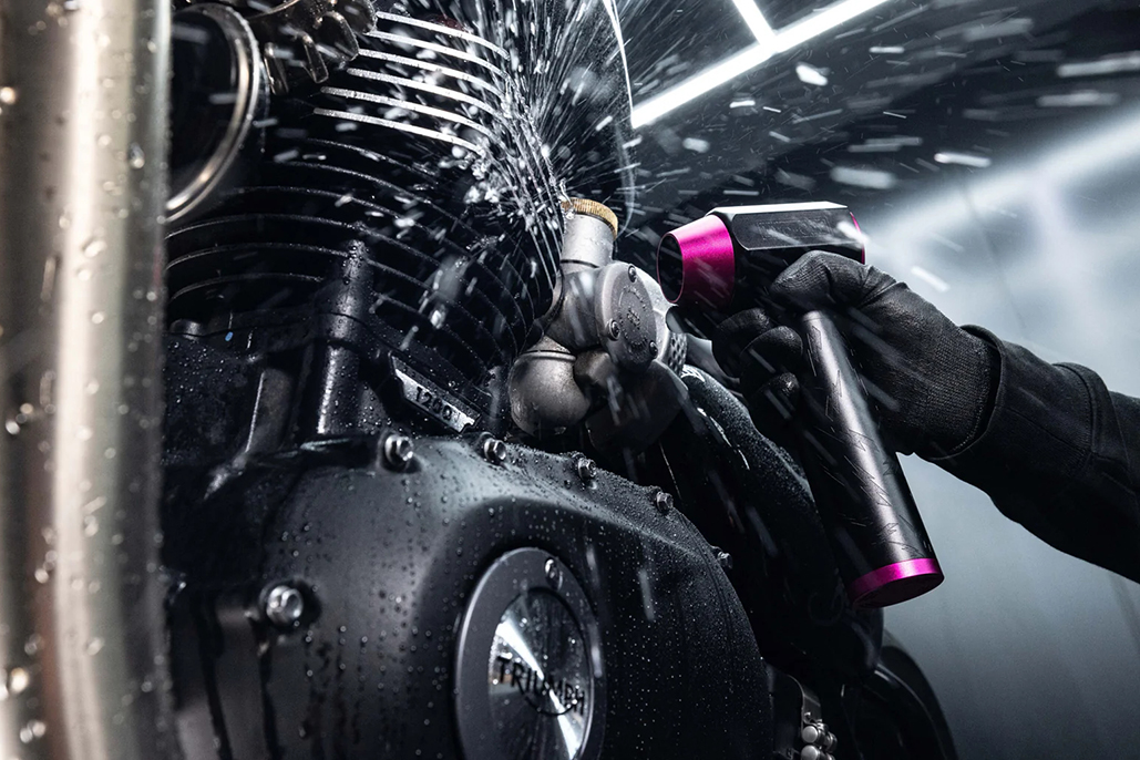 Introducing The It Blows Precision Air Blaster Xl 01