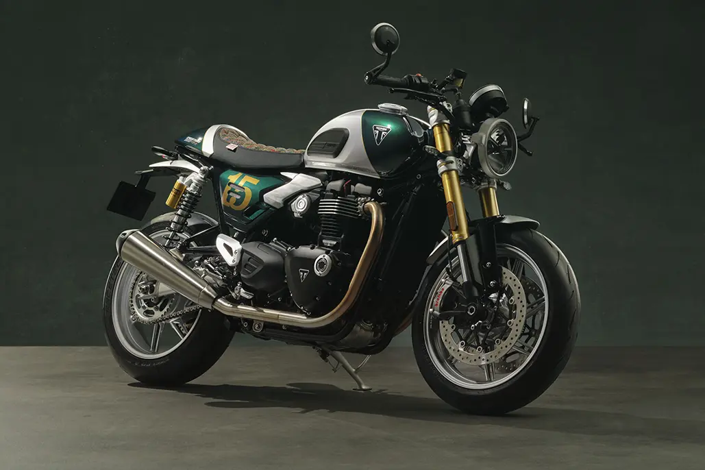 Triumph Reveals Speed Twin 1200 Cafe Racer Dgr Edition 01